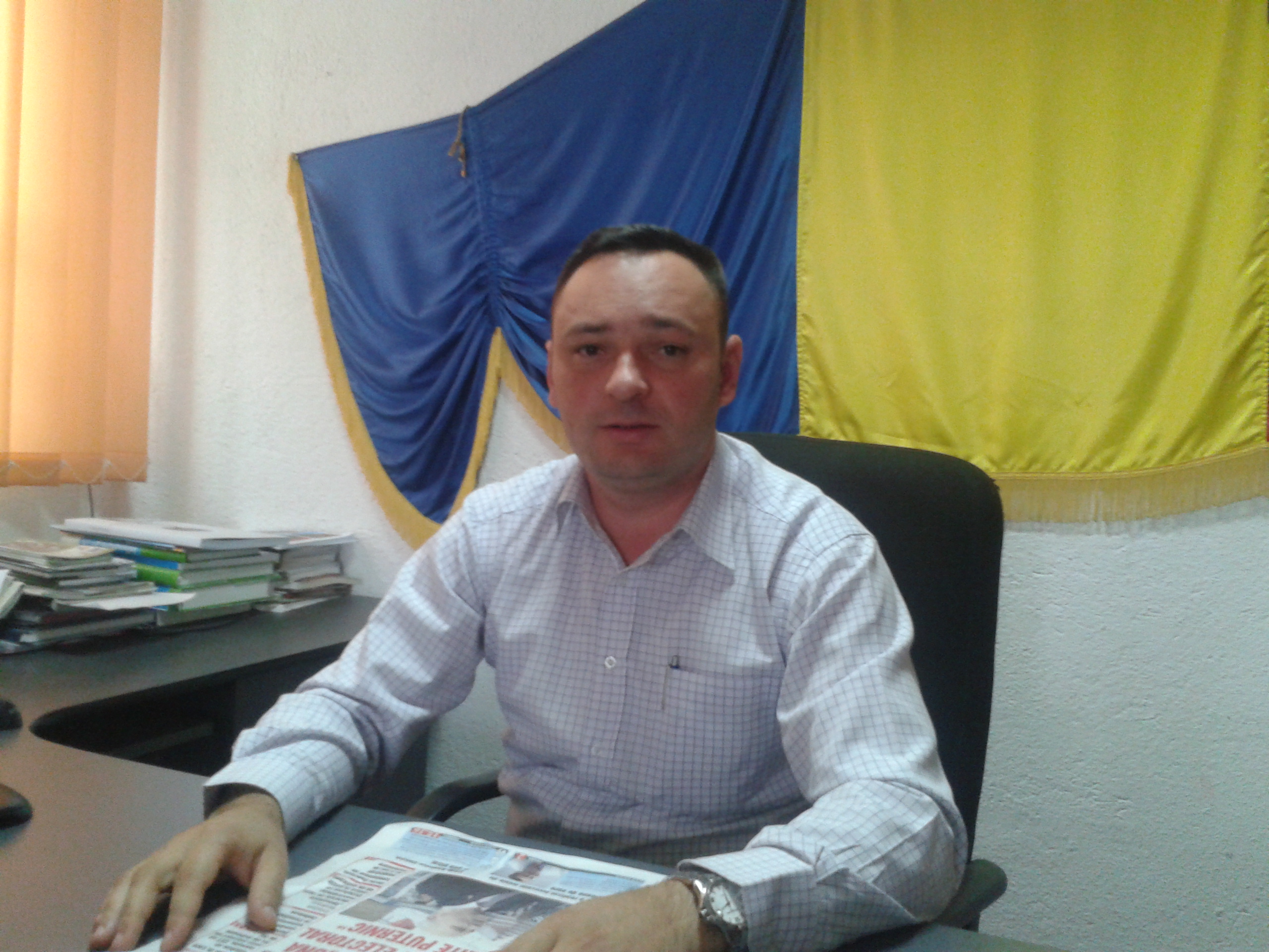 Primarul Daniel Băluţă: „Noi, reprezentanţii comunelor, cunoaştem cel mai bine problemele de la temelia ţării”
