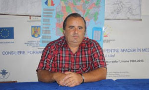 Ion Streinu: „Asfaltarea este cea mai importantă investiţie pentru comunitate”   