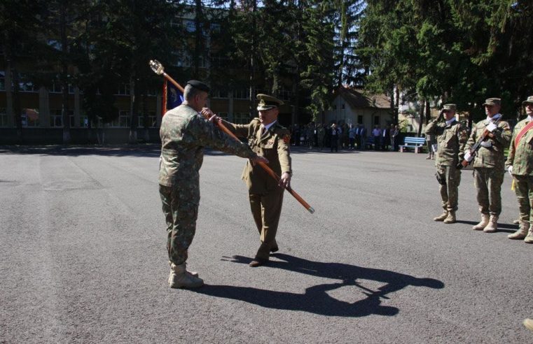 Ceremonie militară de predare a comenzii a unui colonel inginer – Râmnicu Vâlcea