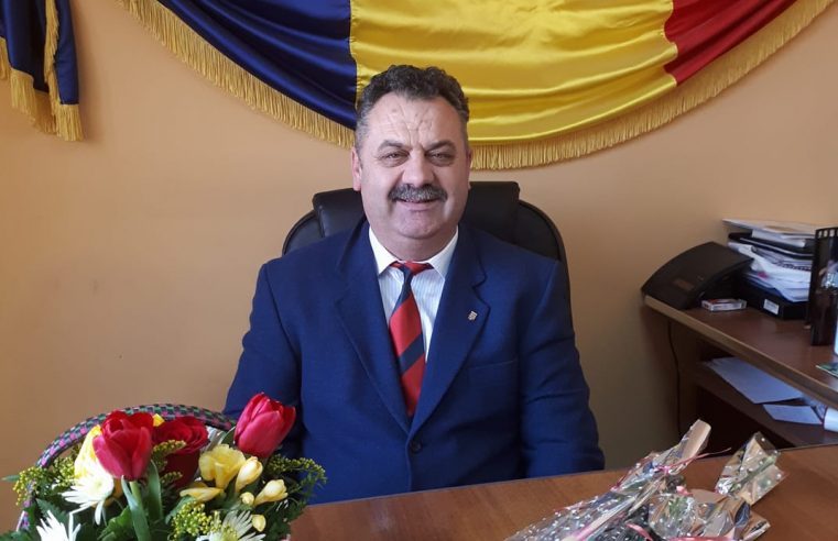 Primarul Constantin Bărzăgeanu a finalizat proiecte importante şi a pregătit investiţii noi
