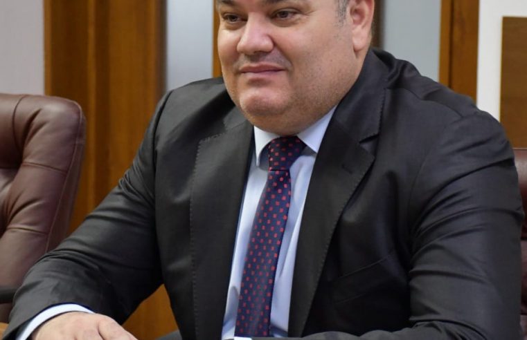 Începând de astăzi, 10 februarie 2022, Mihai Oprea este noul Prefect de Vâlcea