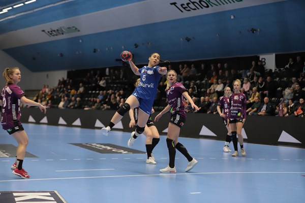 Vâlcea a fost eliminată în sferturile EHF European League