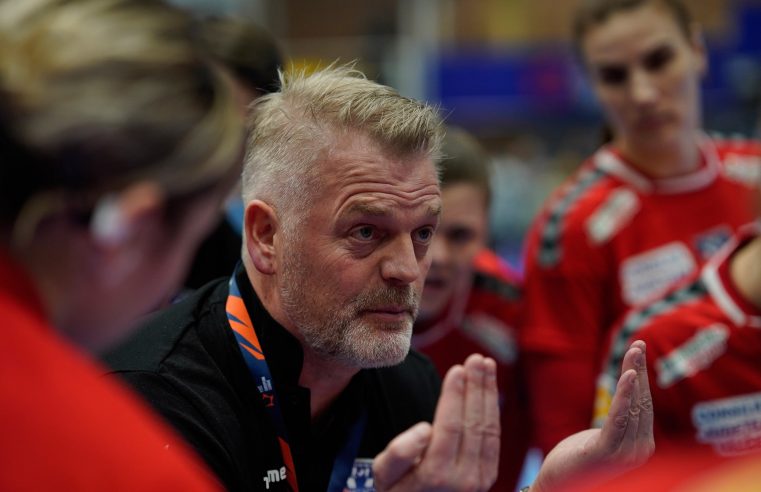 Norvegianul de la SCM Râmnicu Vâlcea, Bent Dahl va antrena în paralel și naționala Cehiei!