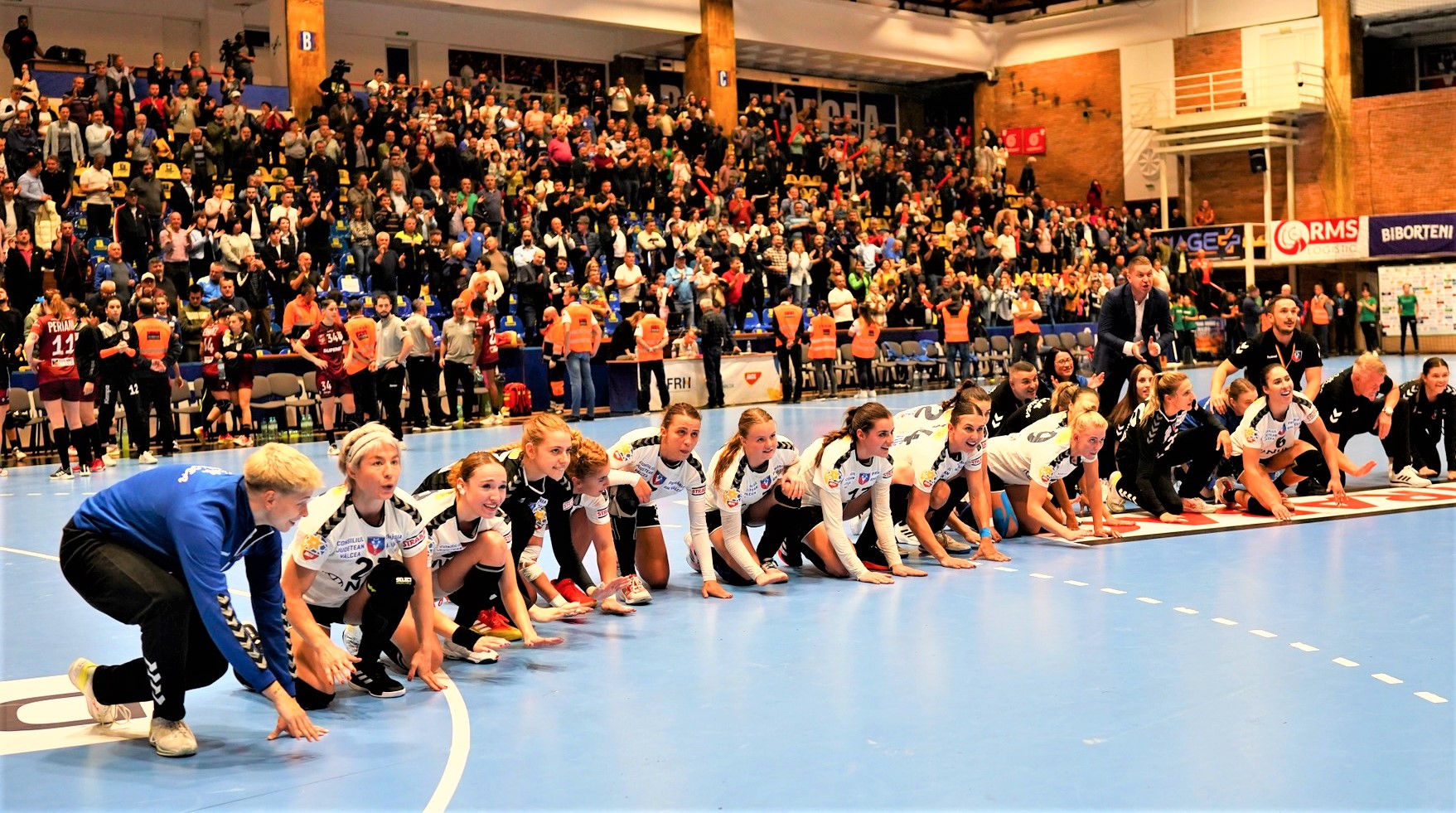 Vâlcea, cu un picior în grupele EHF European League