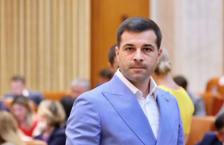 Încep populismele înainte de alegeri | Silențiosul deputat Ștefan Ovidiu Popa, se pozează în piață și rezolvă criza prețurilor