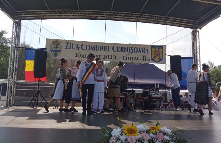 Primăria și Consiliul Local Cernișoara au sărbătorit ziua comunei