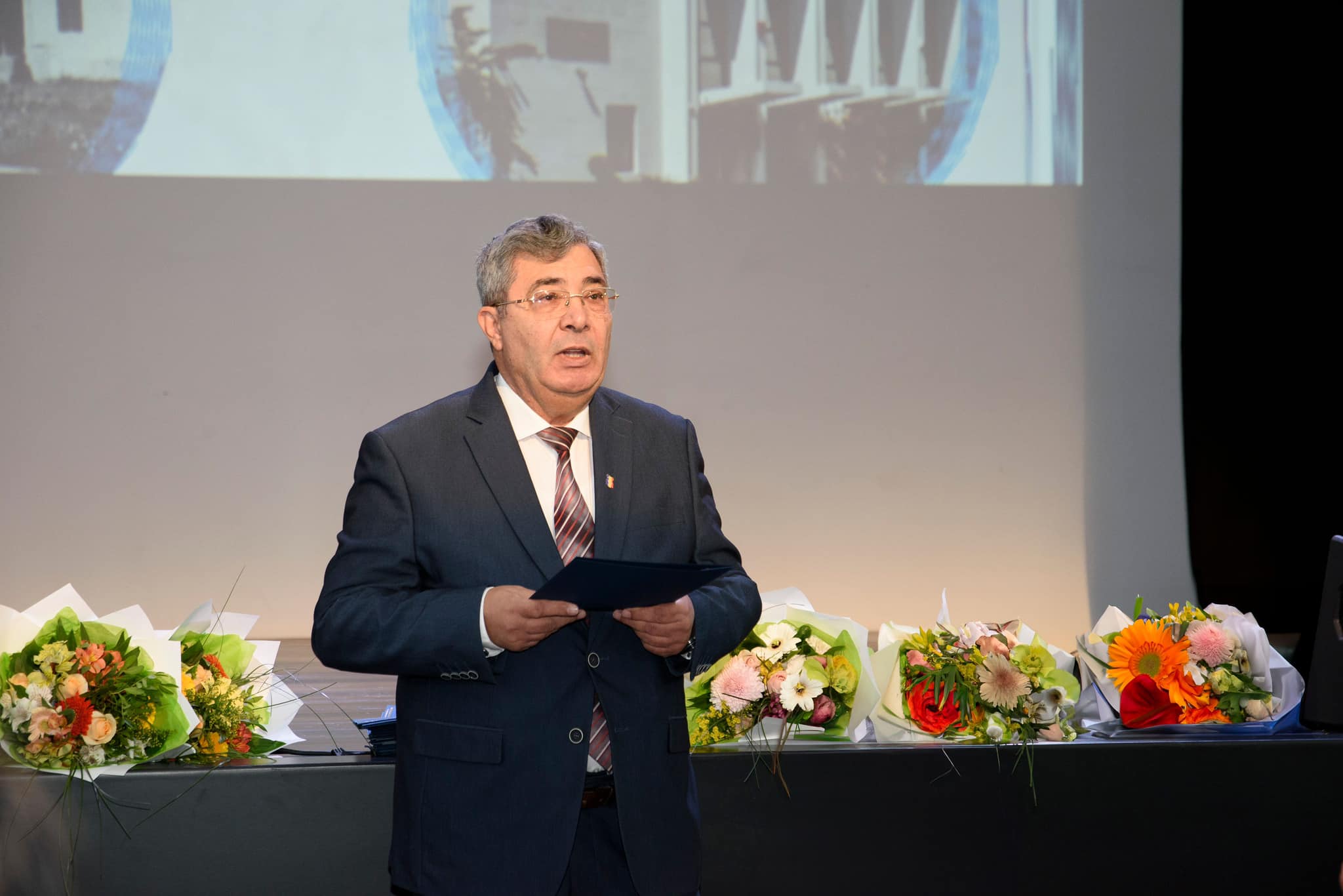 Școala de vară de la Călimănești: orașul-stațiune își deschide porțile patrimoniului balnear