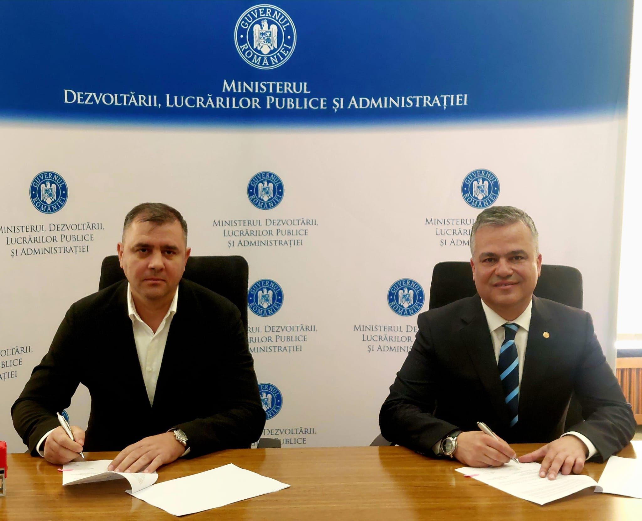 La Berislăvești, primarul Nicolae Popescu anunță semnarea contractului de finanțare pentru canalizare