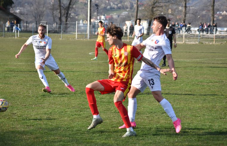 SCM Râmnicu Vâlcea câștigă la Horezu și se apropie de lider