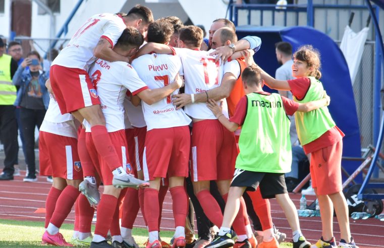 Show în Zăvoi. Vâlcea, set la zero cu Zărnești