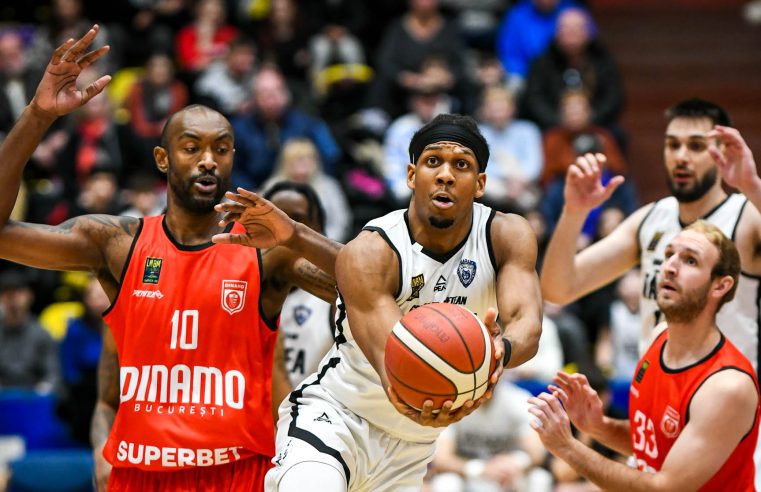 ”Lupii” vâlceni au sfâșiat ”dulăii” de la Dinamo