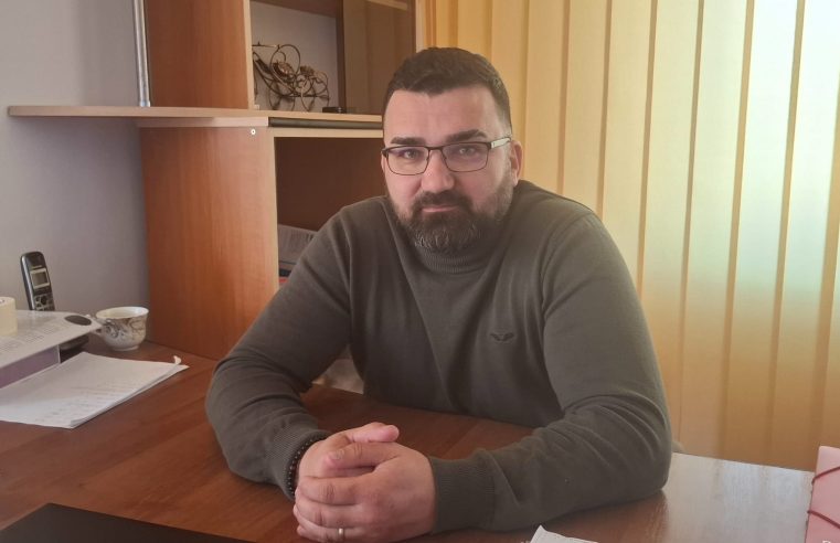 Austeritatea lovește acolo unde doare cel mai tare: în copii, în părinți, în noi toți” – Mihai Blejan