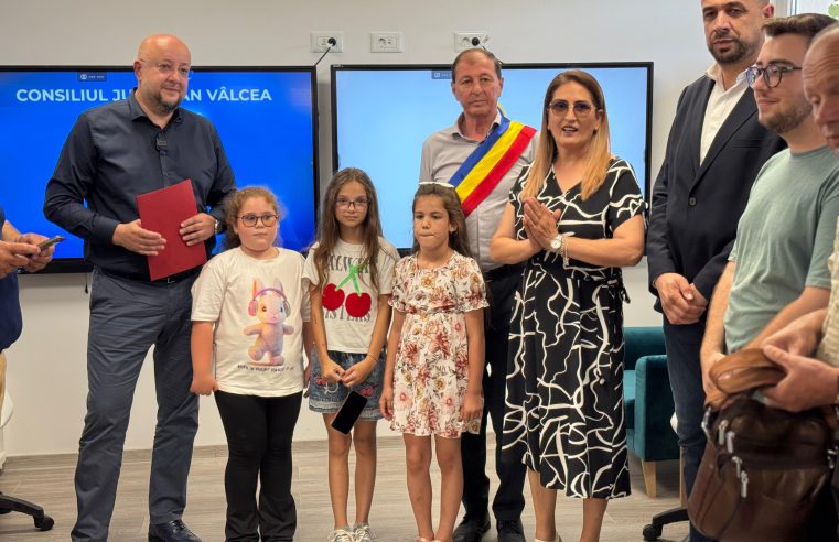 Comuna Bunești are acum o bibliotecă ca-n filme: table inteligente, imprimante 3D și spațiu pentru copiii mici