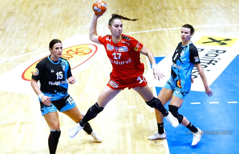 Victorie clară pentru SCM Rm. Vâlcea cu CSM Galați / foto