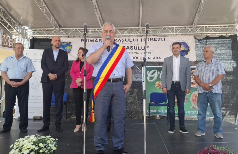 Horezu a sărbătorit 538 de ani de atestare. Nicolae Sărdărescu: „Nu am pierdut nicio finanțare europeană și avem proiecte care vor pune orașul mai sus pe hartă”
