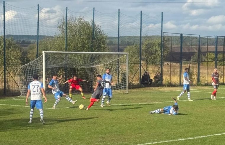 Victorie clară pentru SCM la Fărcășești. Vâlcea este lider detașat în serie