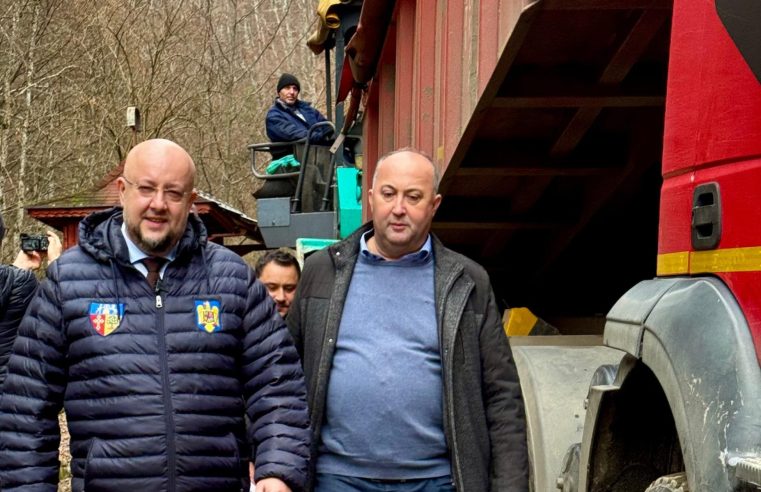 Asfalt nou la Olănești: Drumul spre Tisa și Gurguiata intră în sărbători cu un nou strat de modernizare