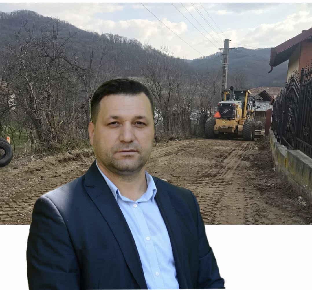 Primarul Adrian Mitrache nu ratează nicio oportunitate de finanțare europeană, șantierele se deschid în mai multe sate din Golești
