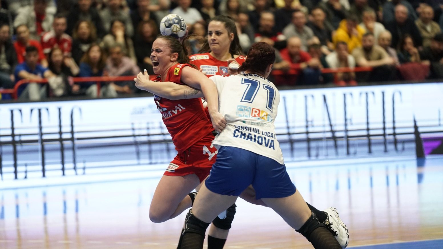 Victorie clară pentru SCM Rm. Vâlcea în derby-ul Olteniei. Europa e tot mai aproape!