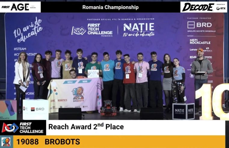 Echipa de robotică a Colegiului “Alexandru Lahovari” se califică la competiții internaționale. A obținut premiul Reach Award