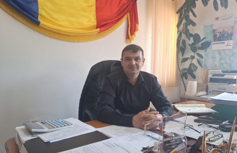 La Cernișoara, Dumitru Ciorâcă așteaptă bugetul final, menține echilibrul fără datorii și pune investițiile în apă și infrastructură pe primul loc